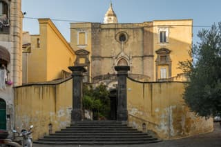 DonnaRé Casavacanza - Historic Center of Naples