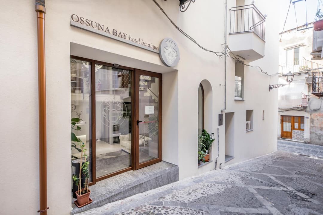 Ossuna Bay Hotel — photo 1 of 1