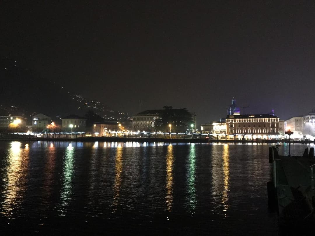 Como Bellevue — photo 1 of 1