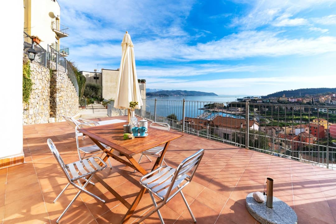 Casa Lublu — photo 1 of 23