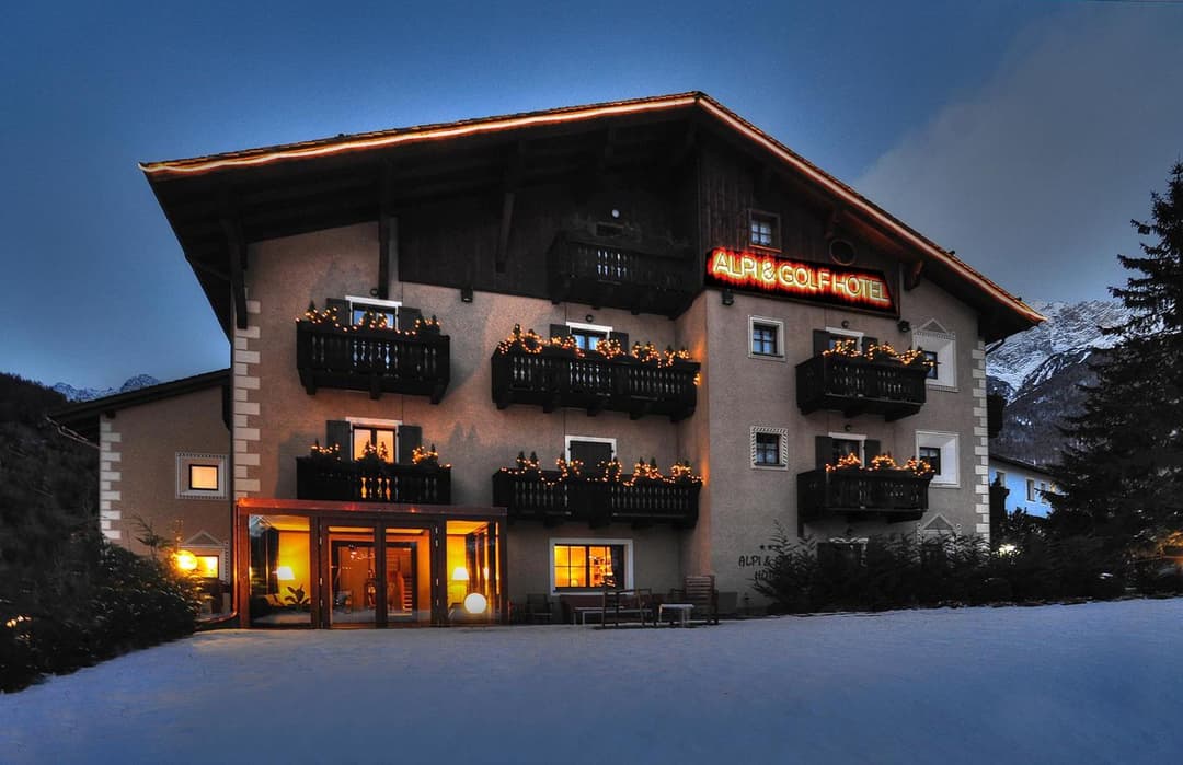 Alpi & Golf Hotel — photo 1 of 176