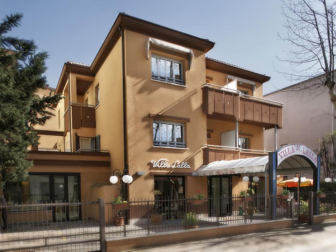 Hotel Villa Lalla — photo 1 of 43