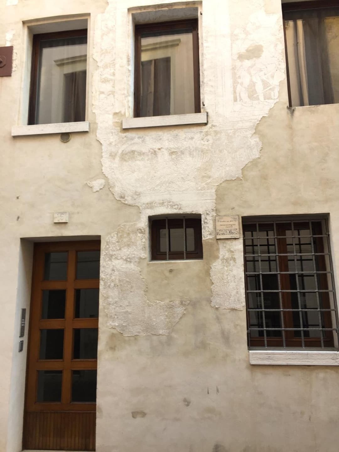Palazzo Bianchetti — photo 1 of 30