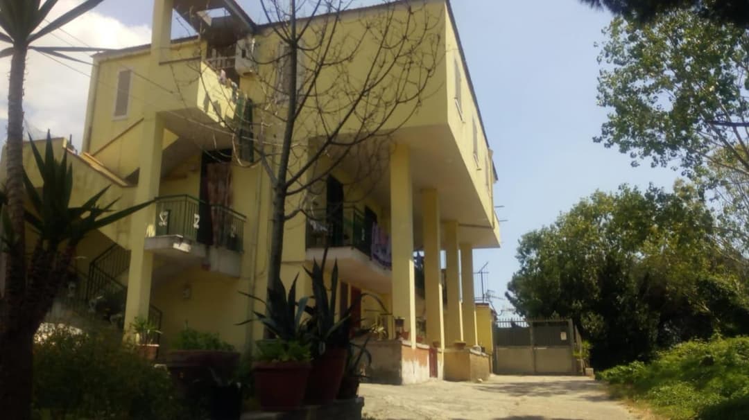 CASA DI CARLO — photo 1 of 10