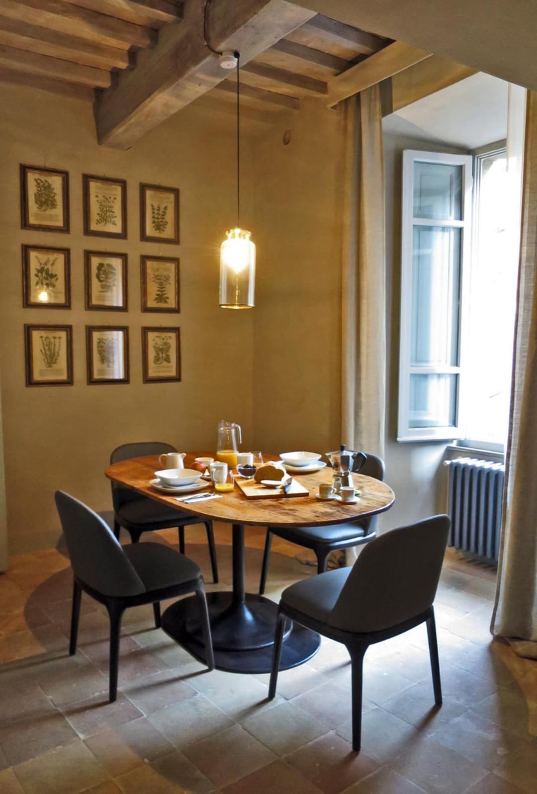 Stylish apartment in the historic center of Cortona — photo 1 of 1