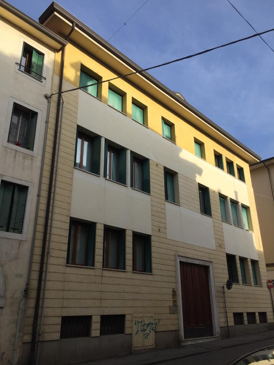 Elegant Apartment — photo 1 of 1