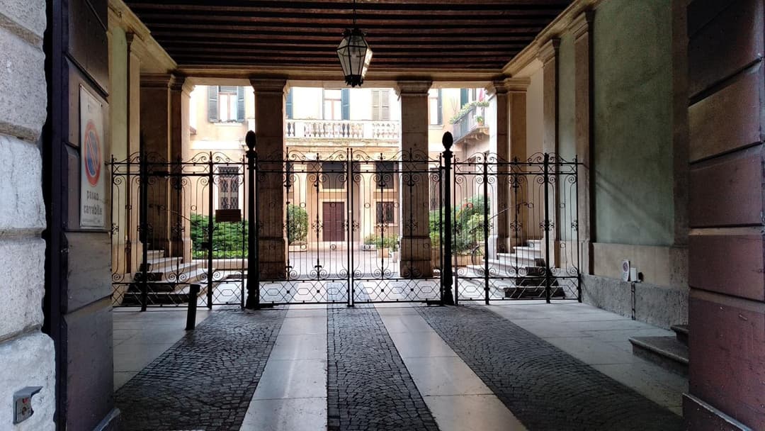 Marconi Rooms Loggia delle Erbe — photo 1 of 1