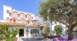 Hotel La Scogliera