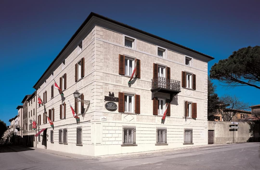 Dimora Palazzo La Fenice — photo 1 of 51