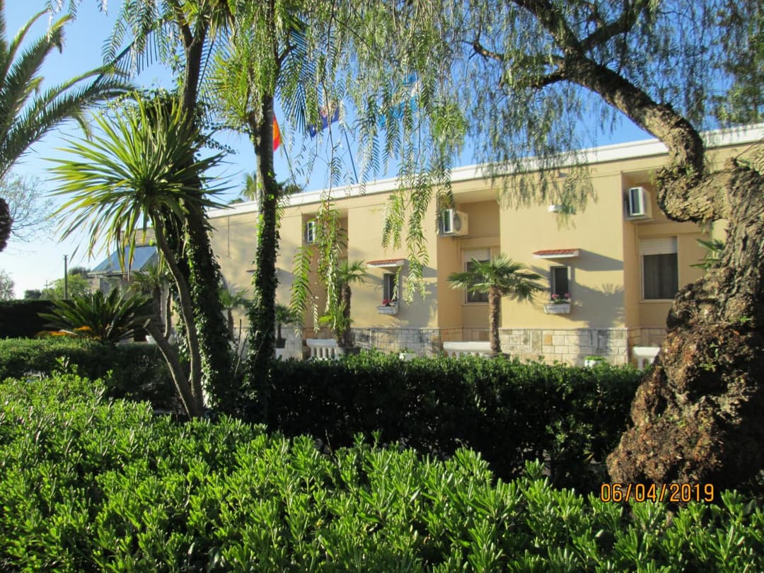 Hotel Tropical — photo 1 of 1