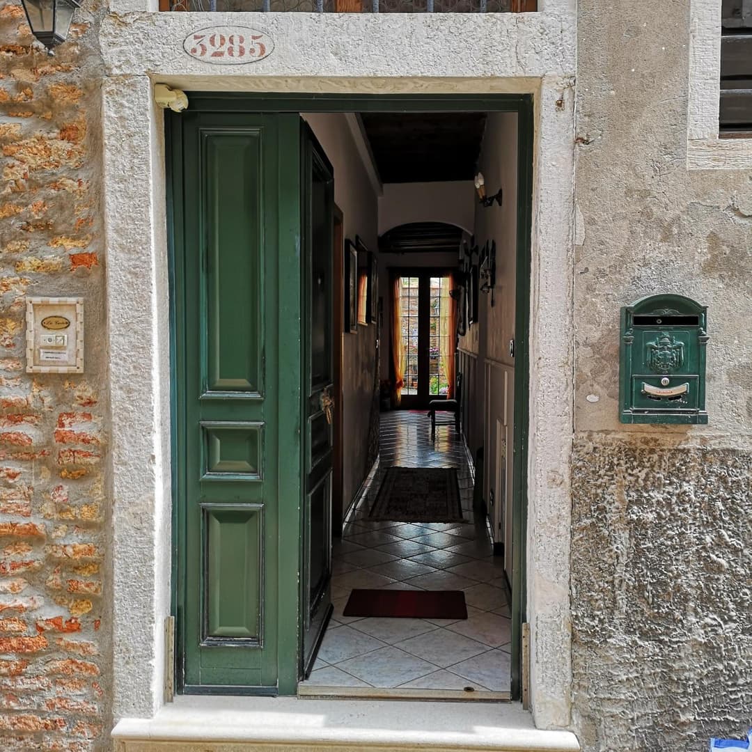 La Corte — photo 1 of 18