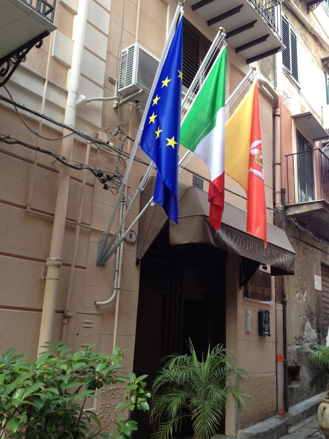 Palazzo Ducale Suites — photo 1 of 1
