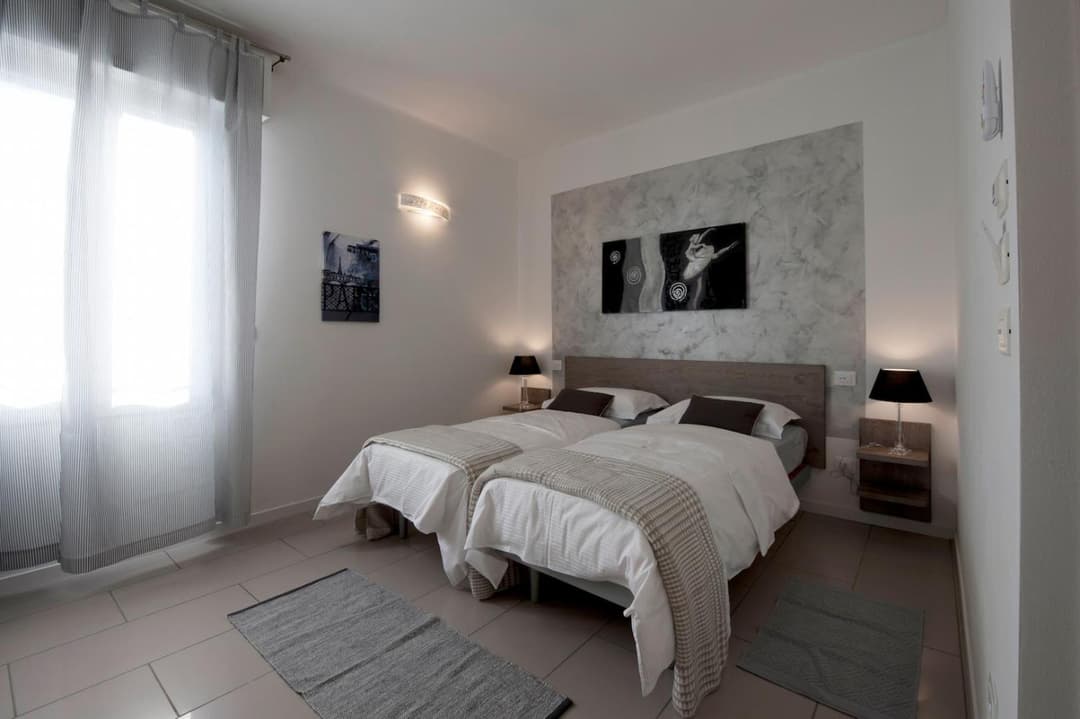 Le Suites - di fronte Ospedale Sacro Cuore — photo 1 of 1