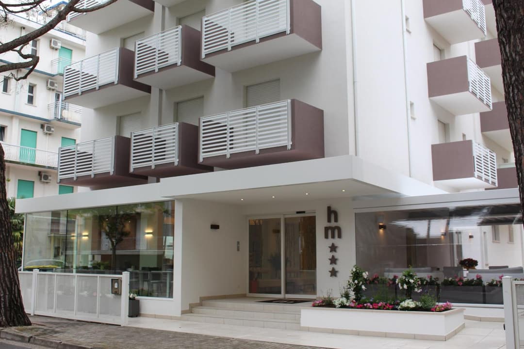 Hotel Mayer — photo 1 of 38