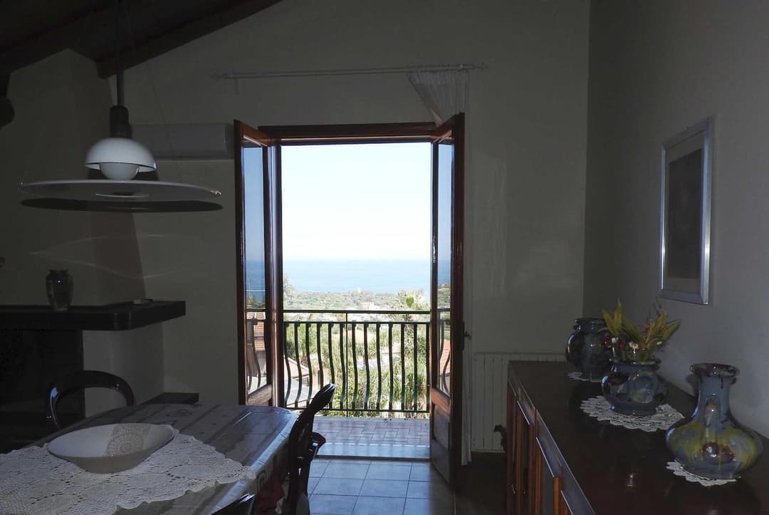 Mansarda sul mare dei Ciclopi — photo 1 of 1