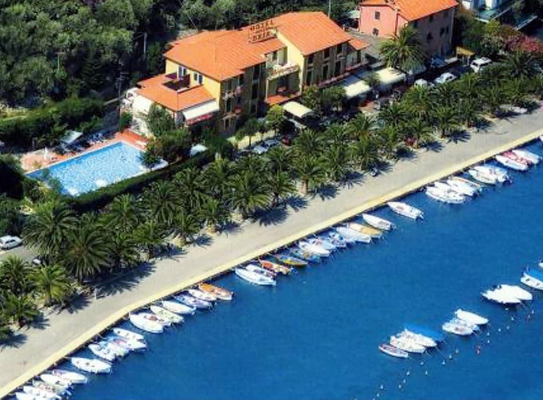 Hotel Della Baia — photo 1 of 1