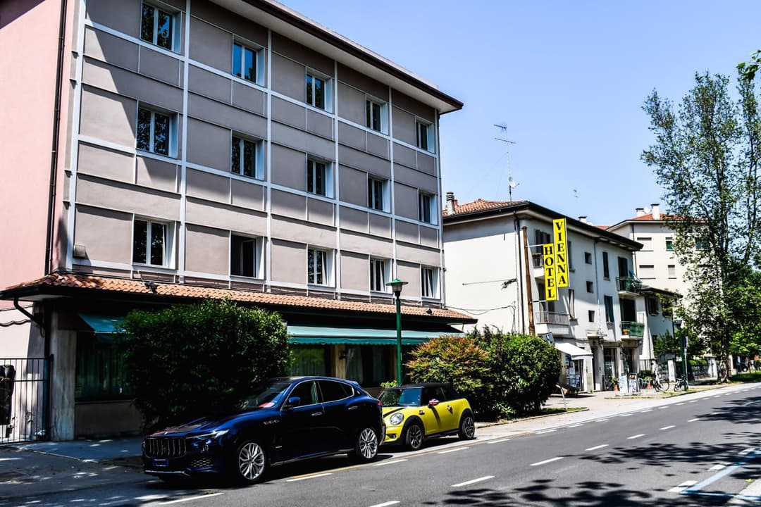 Hotel Vienna — photo 1 of 1