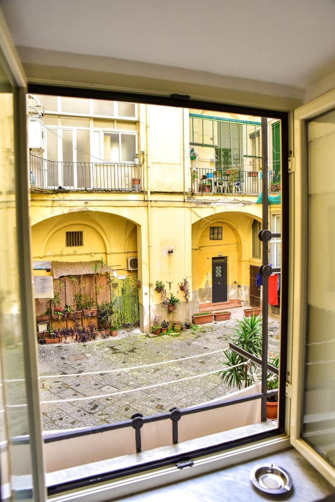 Vecchia Napoli - Anticaglia — photo 1 of 1