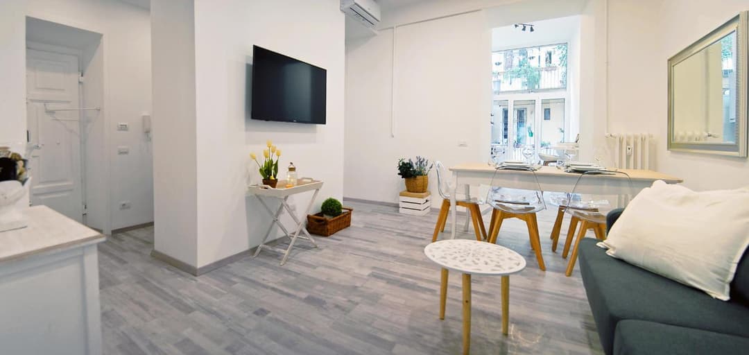 Pompeo Magno White Luxury Apartment — photo 1 of 1