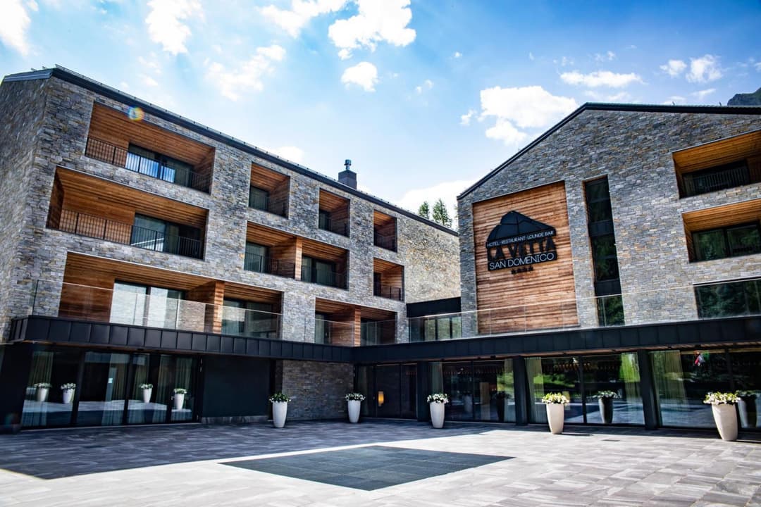 Hotel La Vetta — photo 1 of 48
