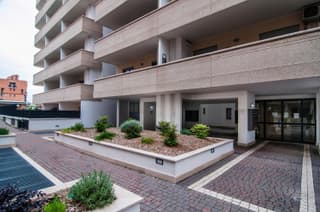 GuestHost - Fonte Laurentina Apartments