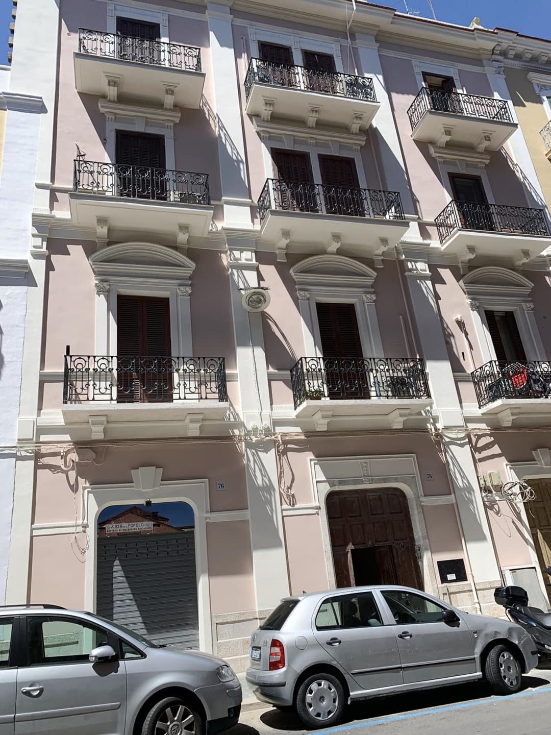 Azzurra Flat Bari Center — photo 1 of 48