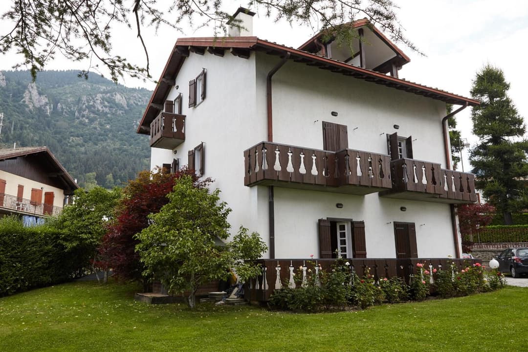 Lo Chalet — photo 1 of 1