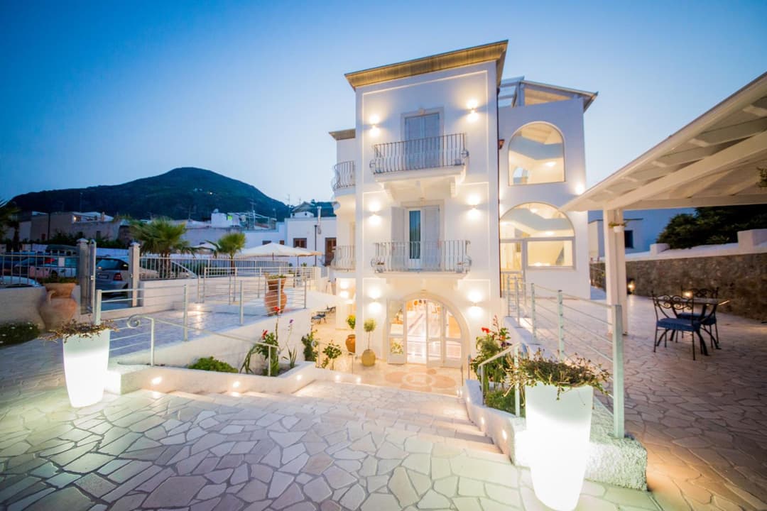 Odysseus Hotel — photo 1 of 1