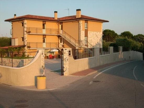 Villa Mayoti B&B — photo 1 of 16
