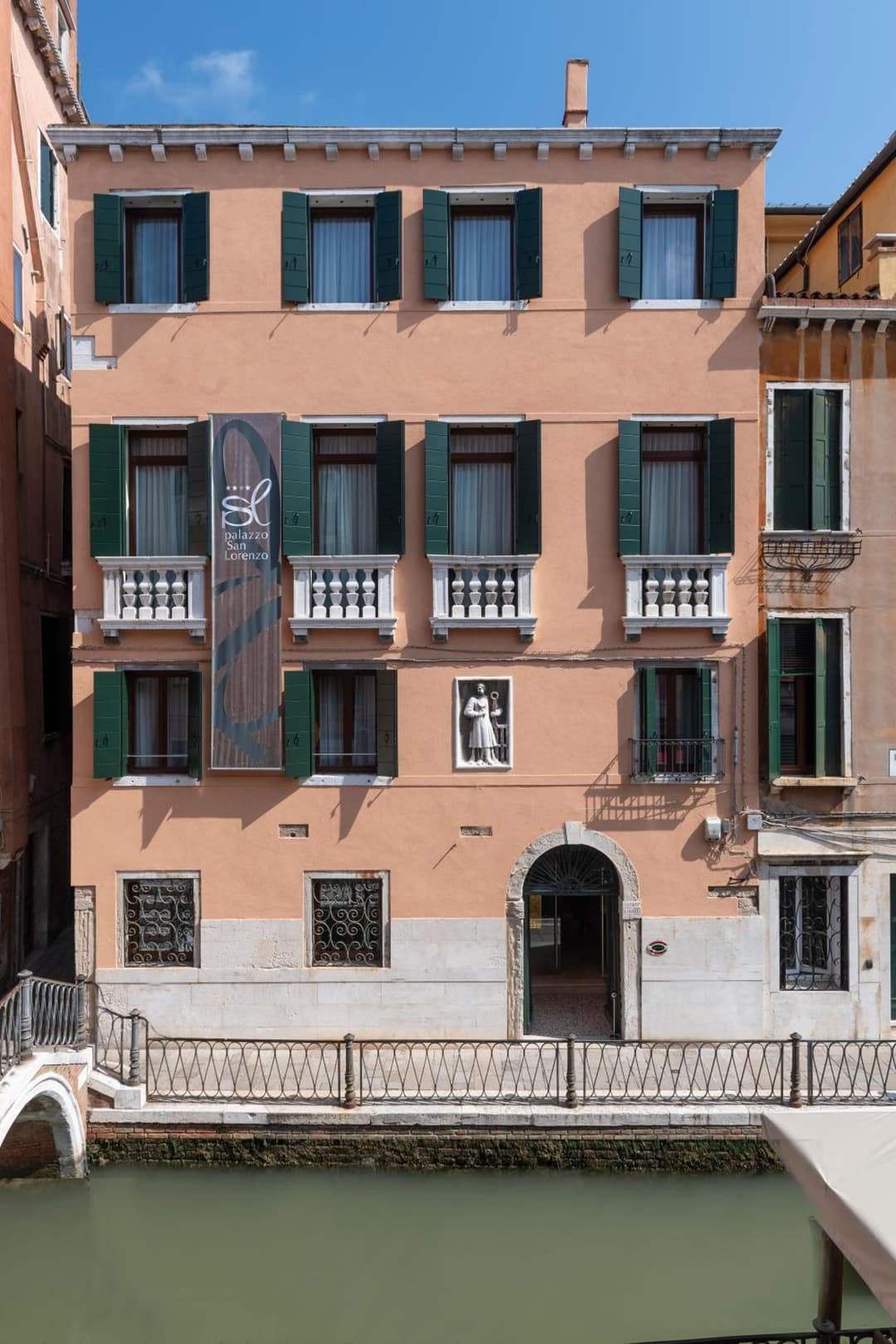 Palazzo San Lorenzo — photo 1 of 1