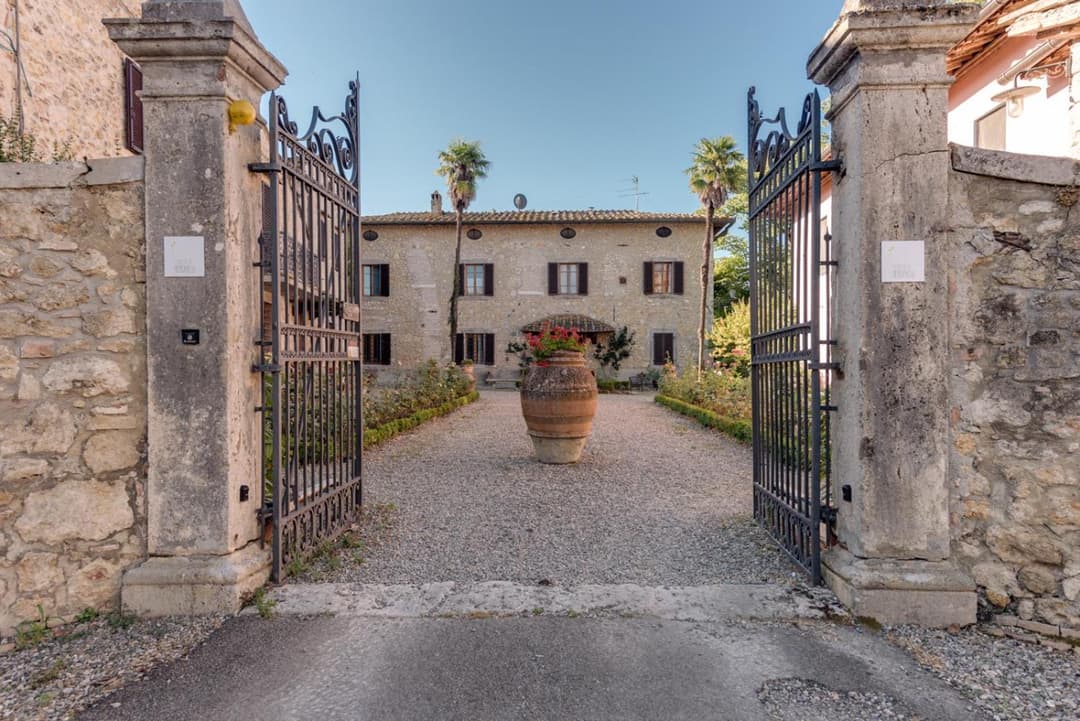Agriturismo Tenuta Di Mensanello — photo 1 of 178
