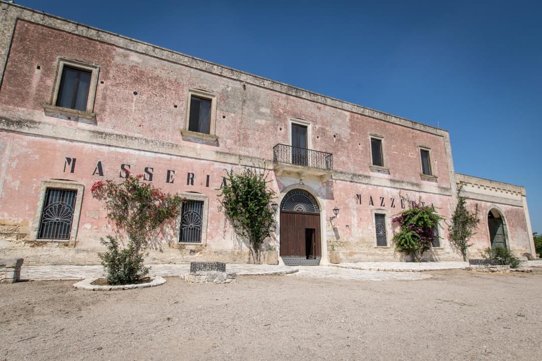 B&B Masseria Mazzetta - La Corte del Falconiere — photo 1 of 1