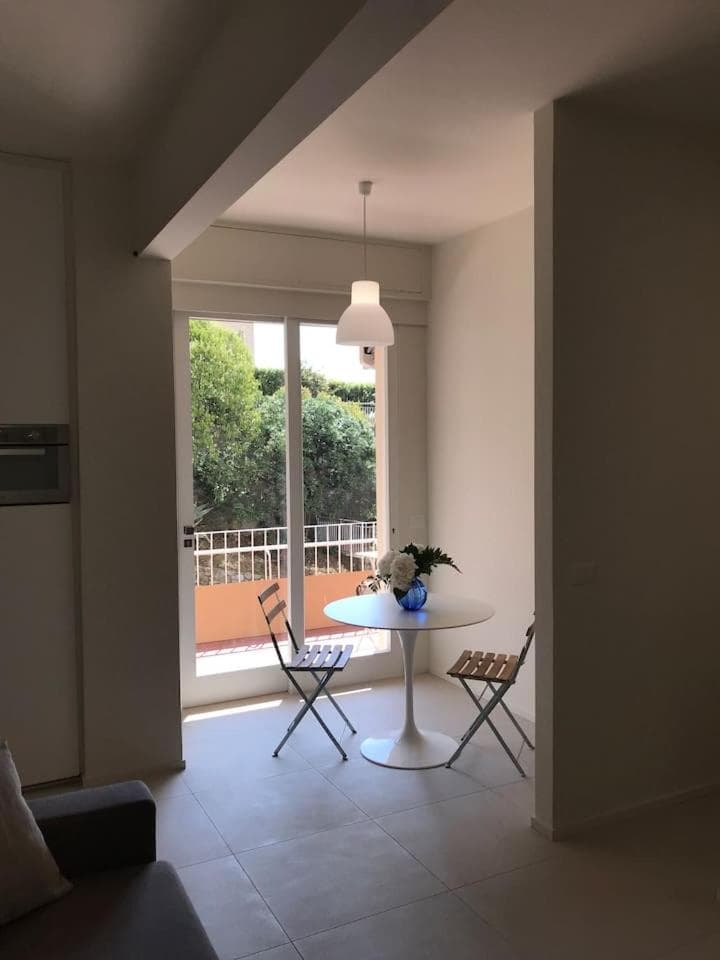 Olivo House 1 — photo 1 of 9