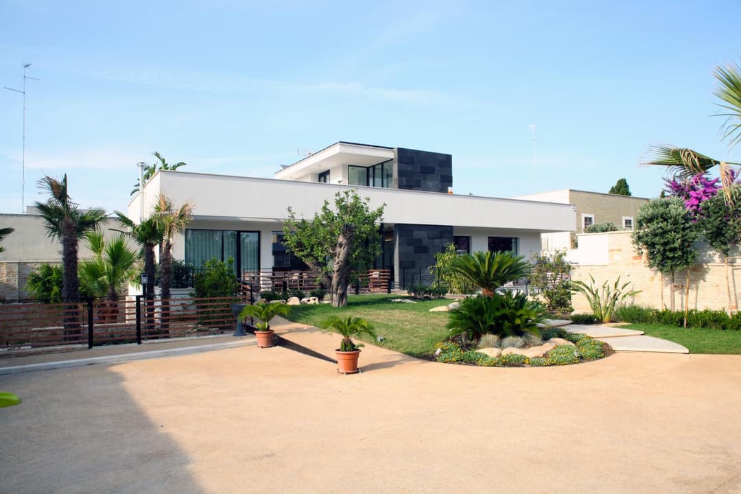 Villa Pina — photo 1 of 1