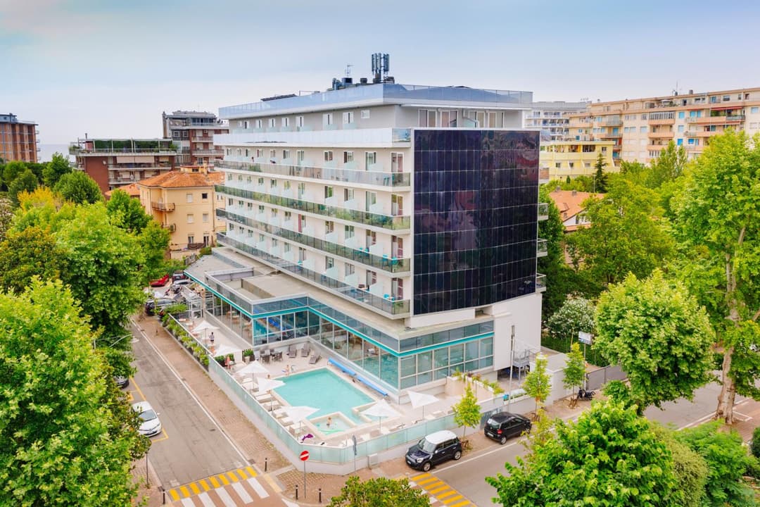 Aqua Hotel — photo 1 of 105