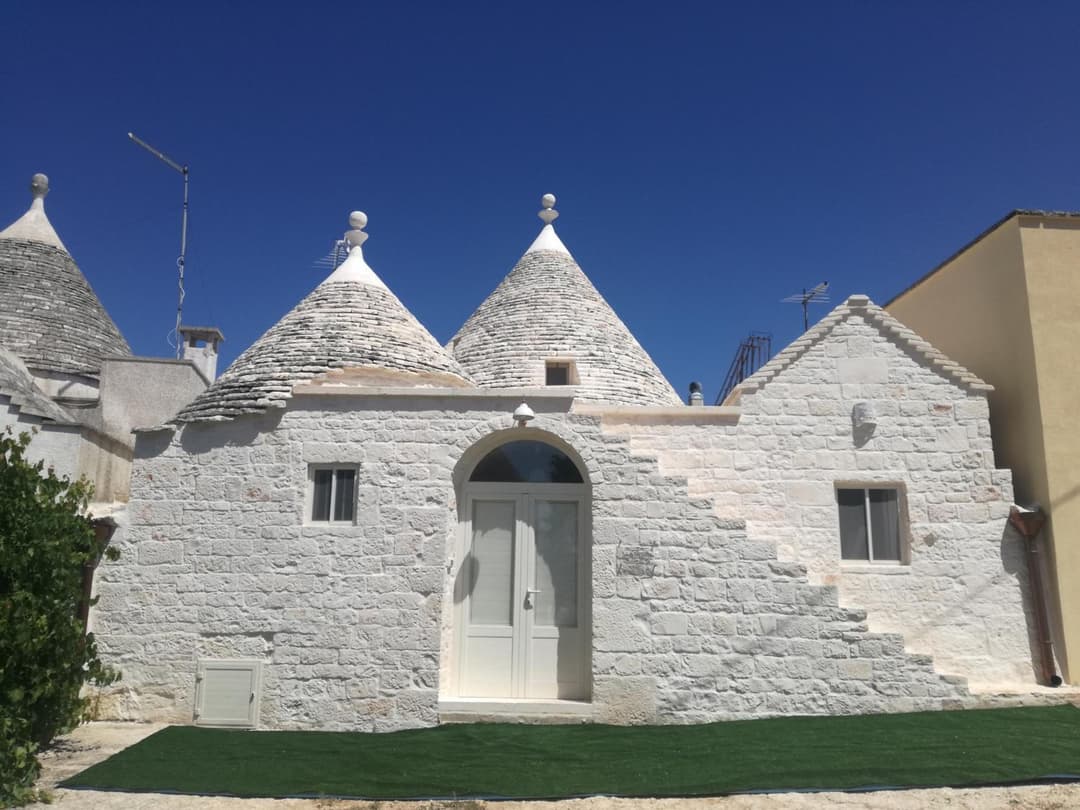 Trulli Manuela 1 — photo 1 of 1