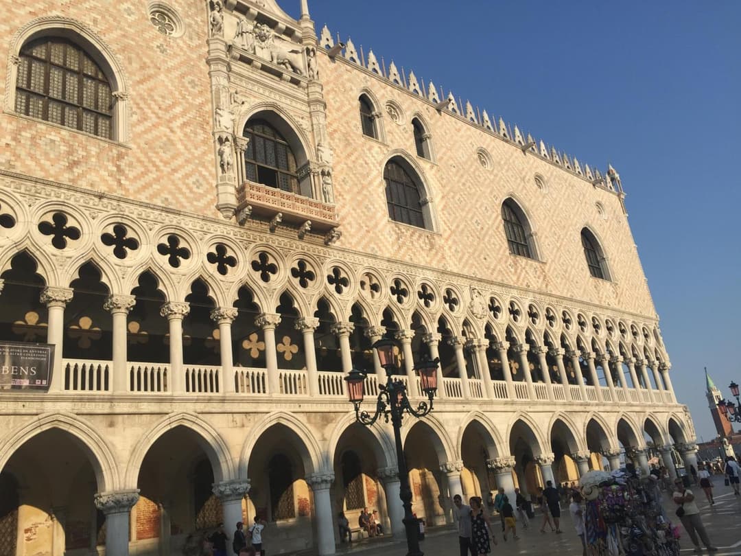 San Marco square apartament — photo 1 of 1