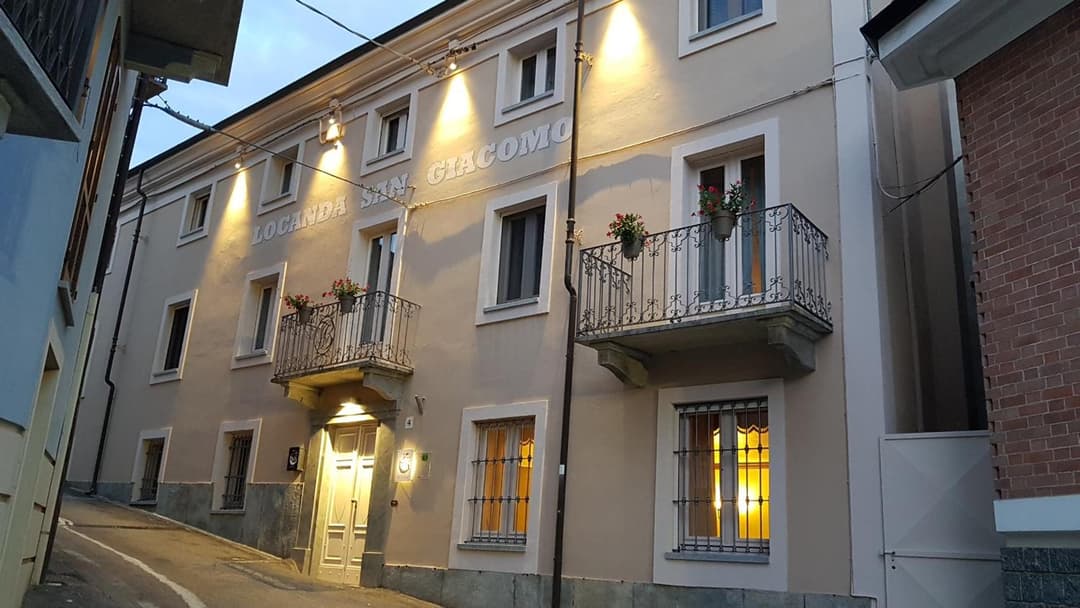 Hotel Locanda San Giacomo — photo 1 of 64