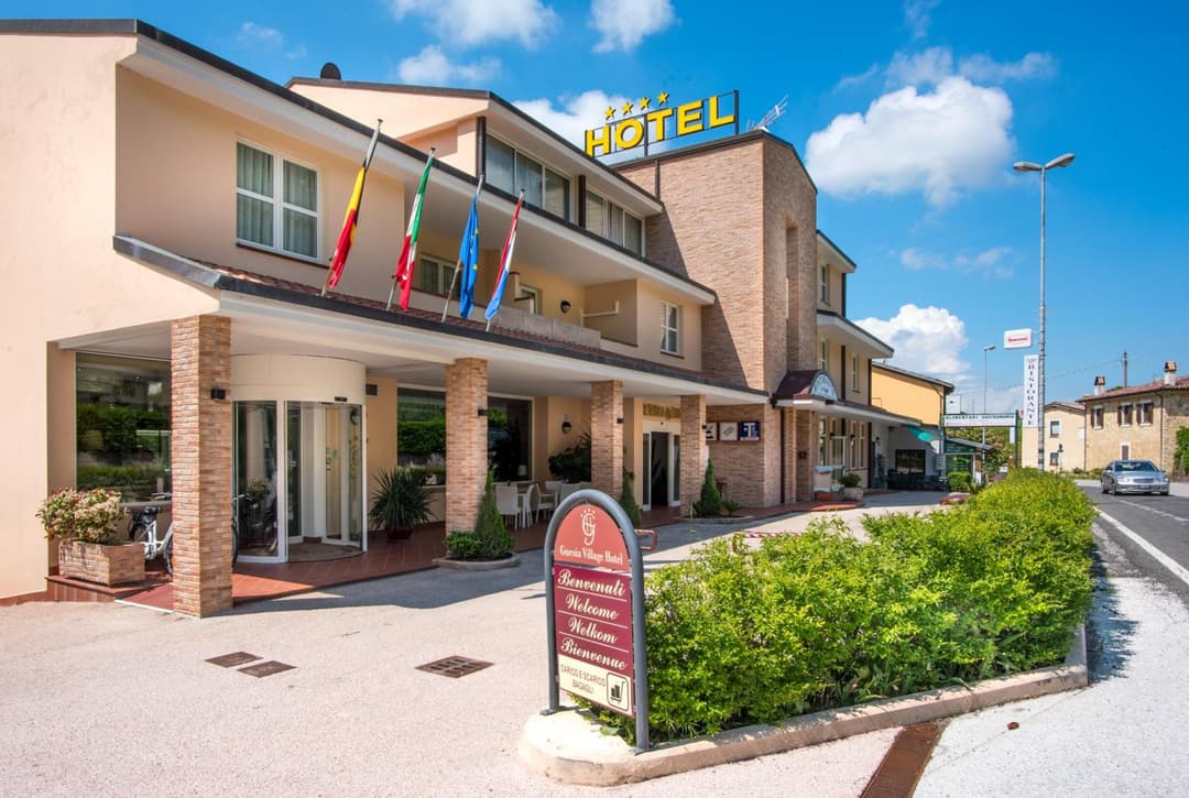 Guesia Village Hotel e Spa — photo 1 of 137