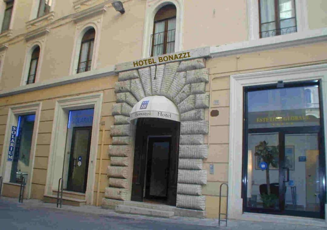 Hotel Bonazzi — photo 1 of 1