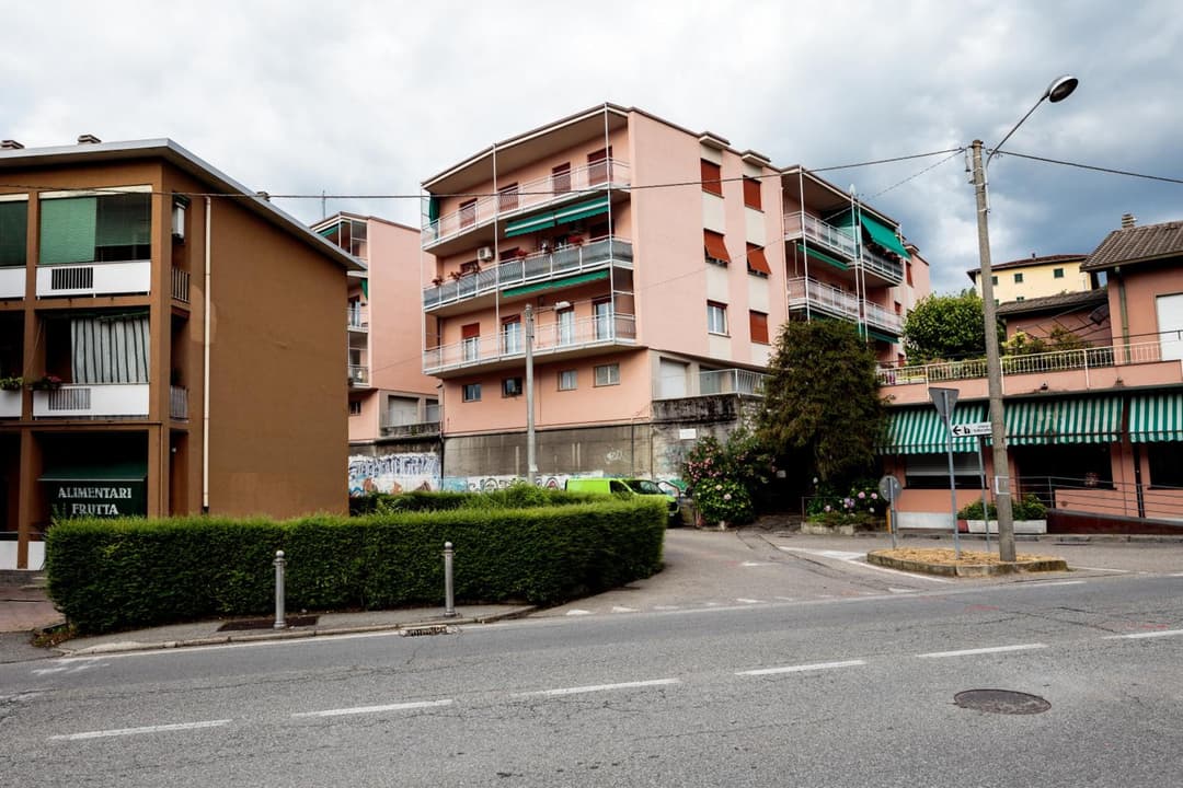 Santa Chiara Apartment by MyHomeInComo — photo 1 of 26