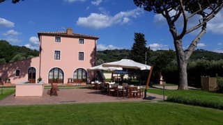 Le Bozze "Il Frantoio" con piscina, Wi-Fi, posto auto