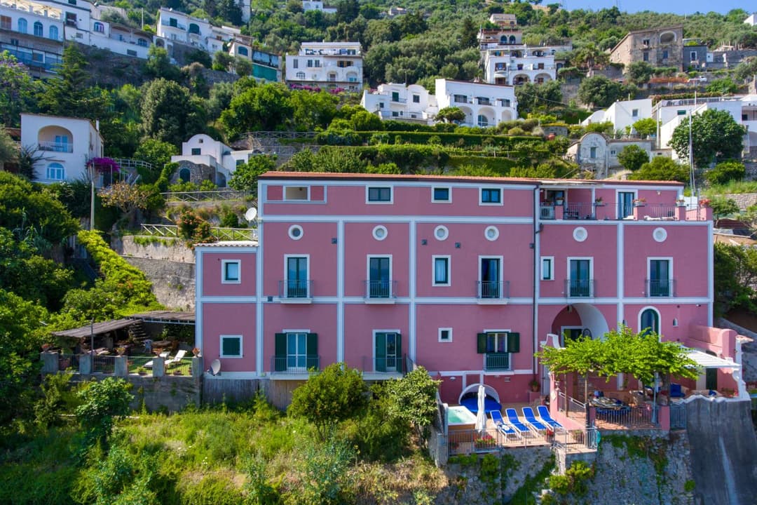 Palazzo Rocco Villa Red Moon in Love — photo 1 of 1