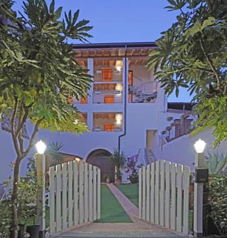 Apartments Villa Bougainville