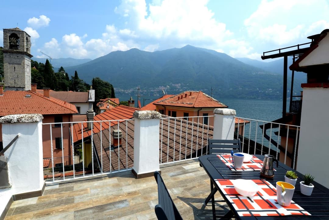 LaCasetta _ Como Lakeview Terrace renovated apartment — photo 1 of 1