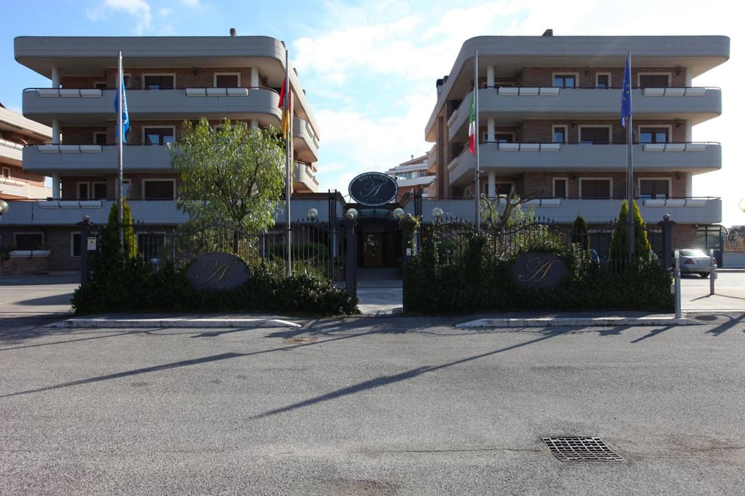 Altea Suites — photo 1 of 1
