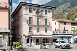 TOURING HOTEL & SPA