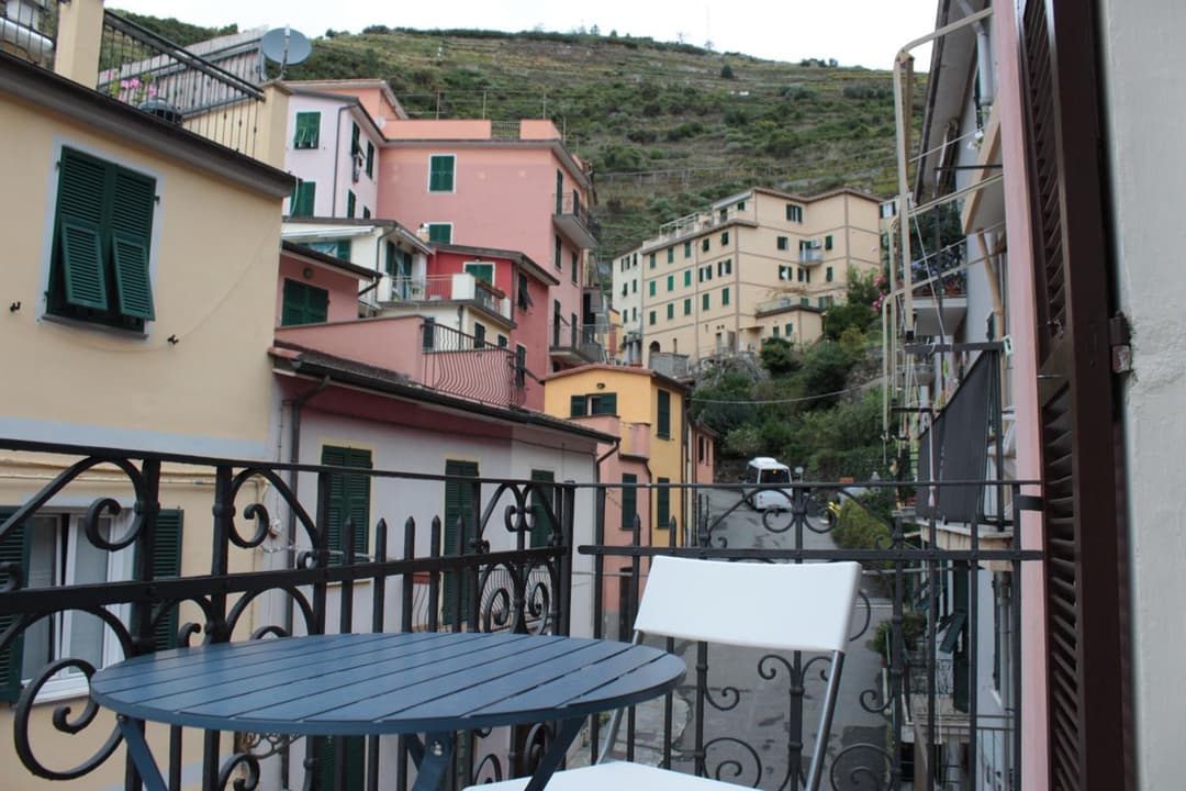 CAMERA GIGLIA — photo 1 of 20