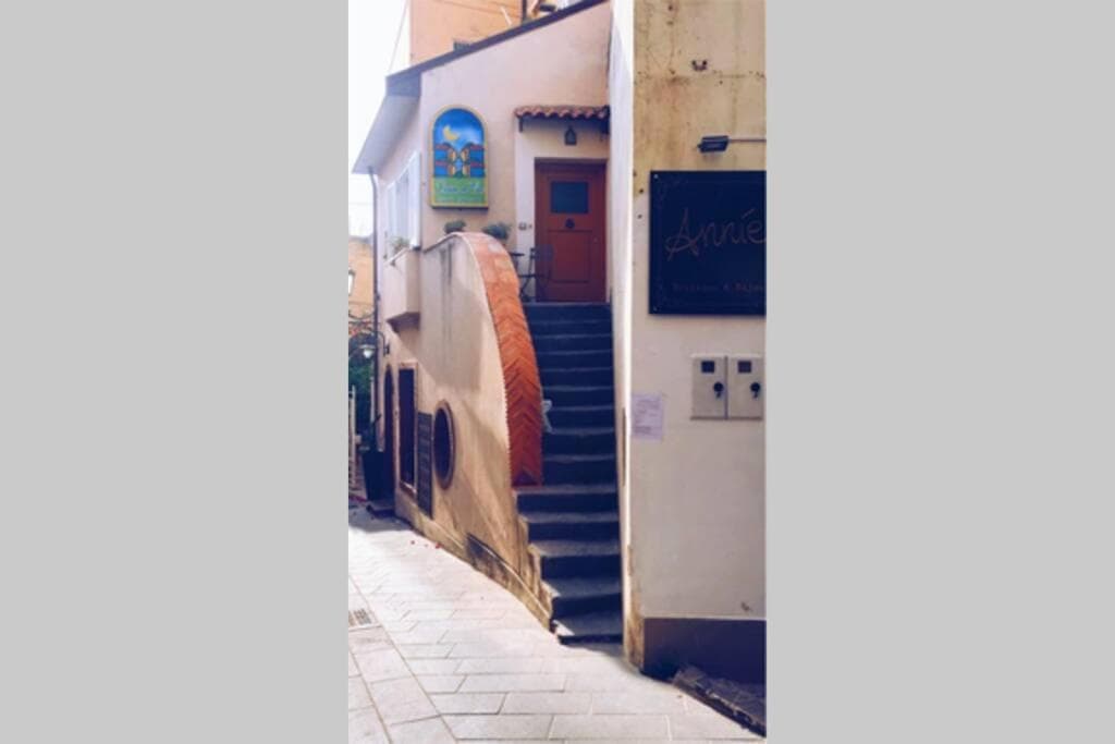 Casa Luna — photo 1 of 1