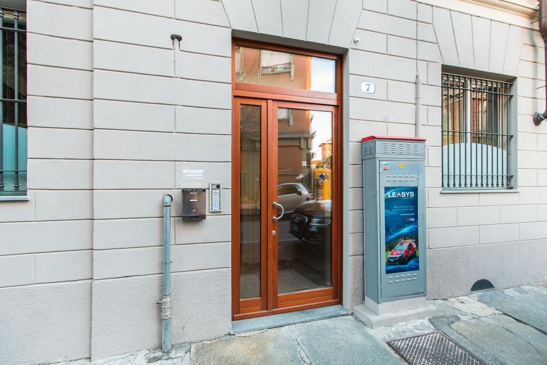 GuestHost - Piazza Statuto Functional Studio — photo 1 of 33